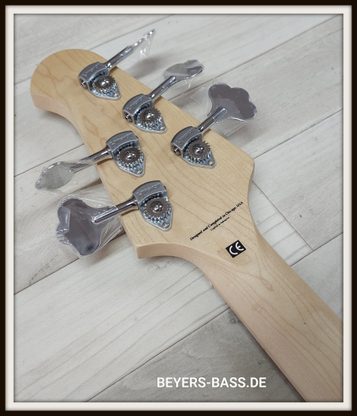 Lakland Skyline 55-02 Deluxe, Translucent Purple Gloss